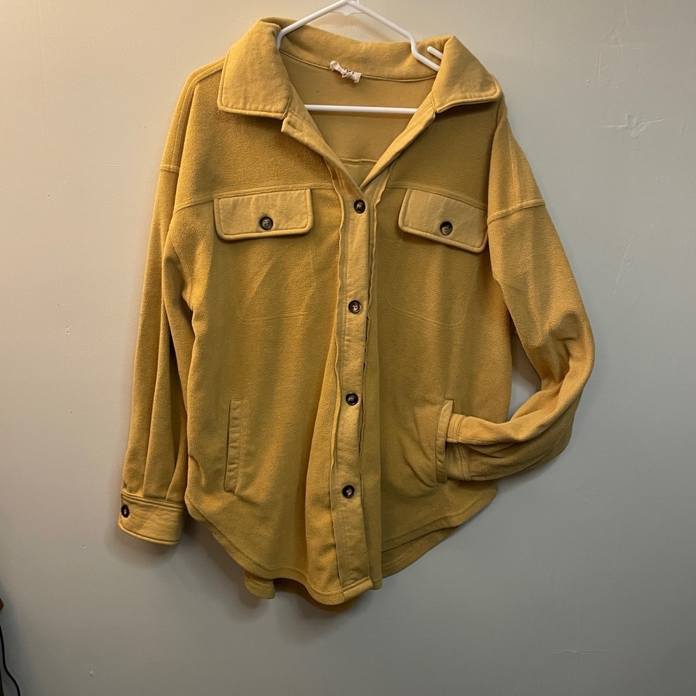 BiBi‎ Golden Yellow Shacket Size Large